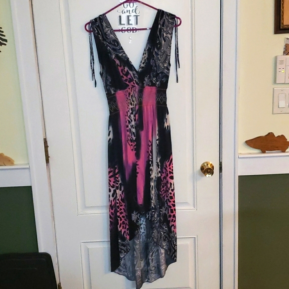 Ace Fashion Dresses & Skirts - Ace Fashion Extra Large Pink and Black Dress